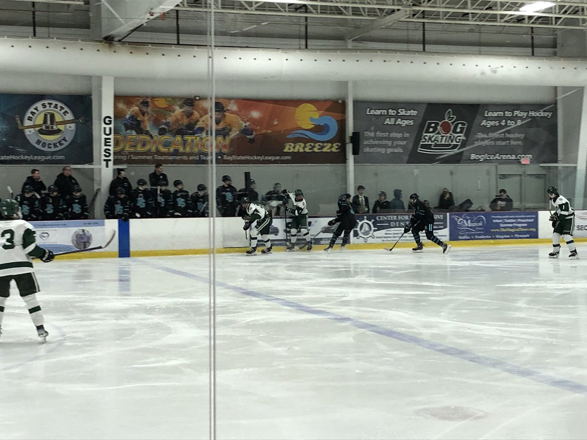 Marshfield Athletics tweet media