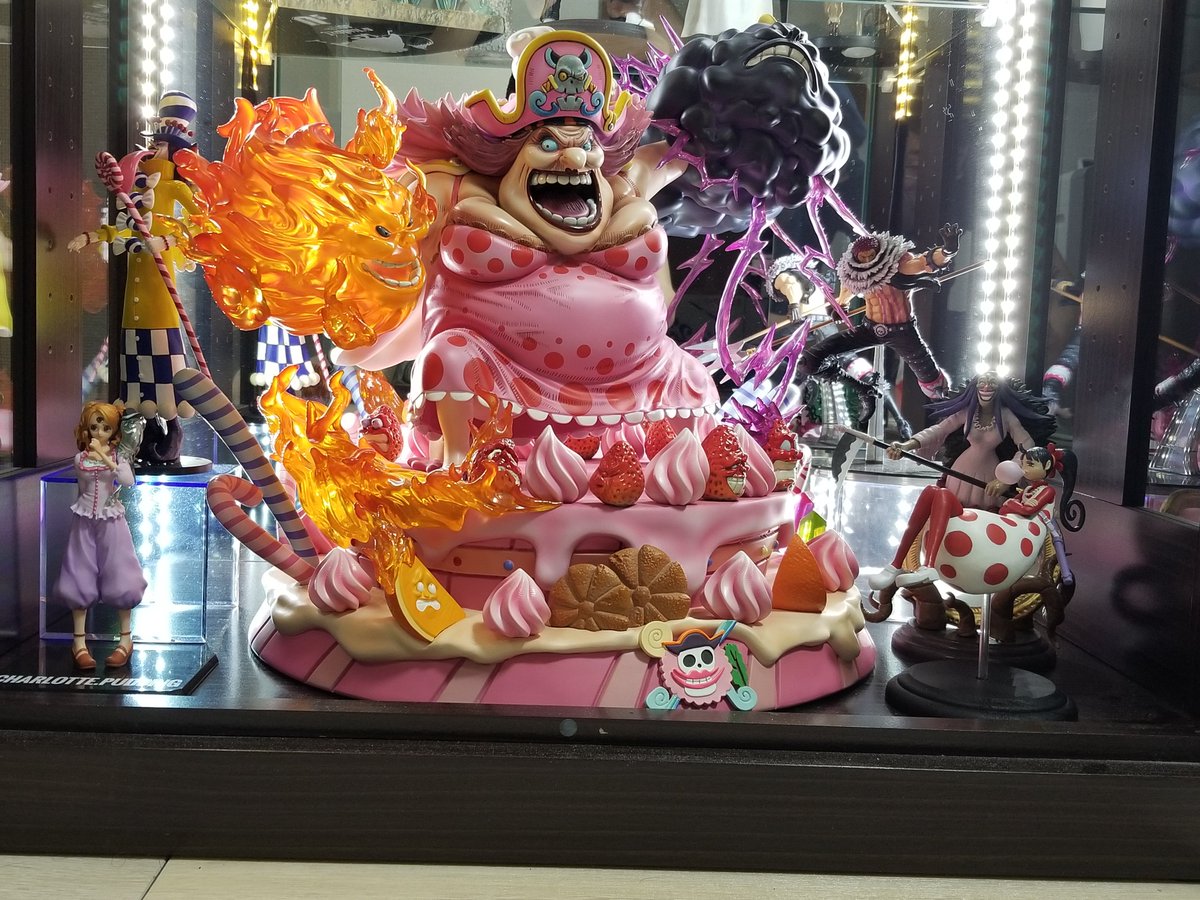 自作フィギュアと市販フィギュアのコラボは楽しいぞ‼️ #造形しよ～ぜ