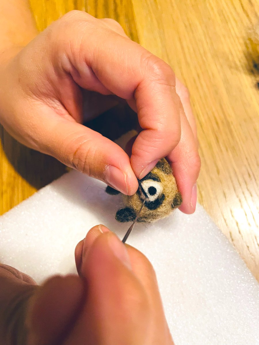 オーダーのエゾタヌキ完成ぃぃっ🦝💖

出展中の池袋駅での
対面販売は明日までです✨

今日は21時まで
最終日の明日は18時閉場です。

よろしくお願いします✨⭐️