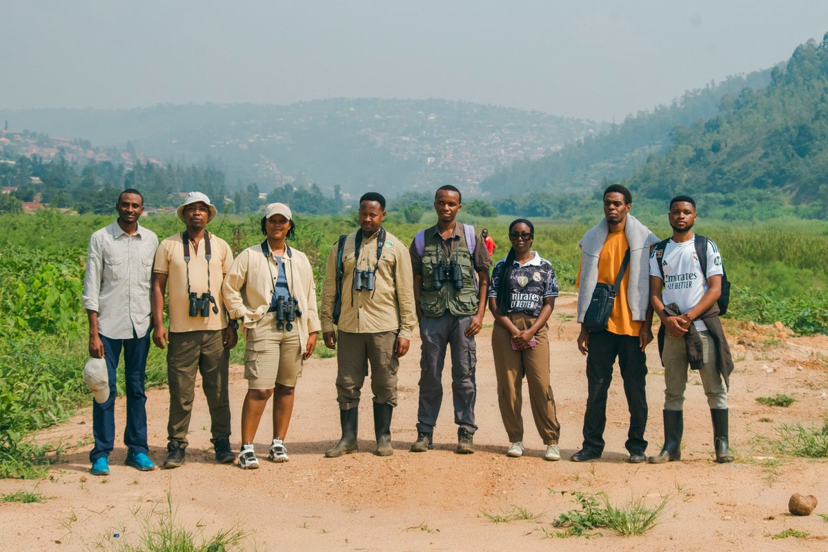 CoEBrwanda's tweet photo. 🦜UPDATES 🦜
This Saturday, the @CoEBrwanda team participated in the International Waterbird Census at #Gatsata Wetland, assessing waterbird abundance, distribution, and population trends to inform conservation and sustainable wetland management. https://t.co/tVPxYmCZda