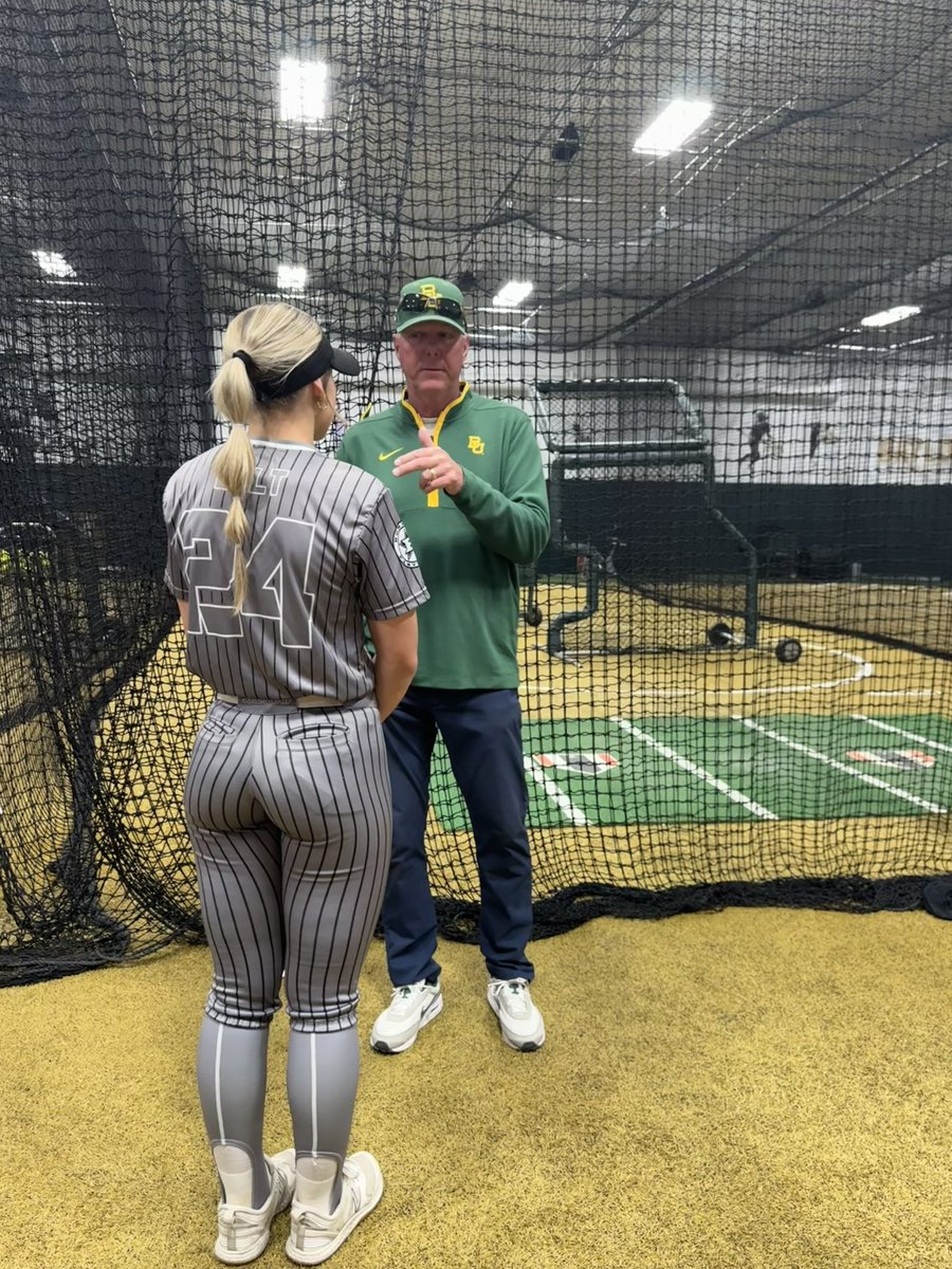 Paige Bolt tweet media