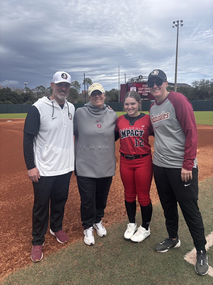 Hartley Staton tweet media