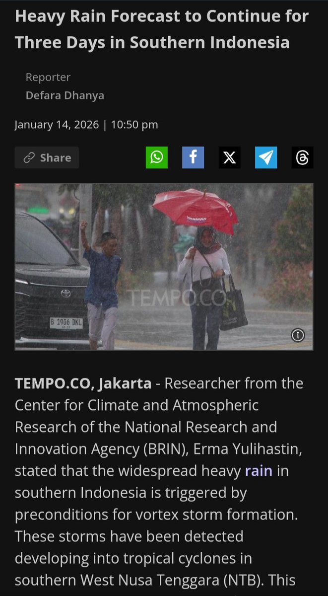 Saya jelaskan tentang jenis hujan stratiform dan peningkatan hujan selama seminggu terakhir dipicu oleh prakondisi badai tropis di selatan NTB, yg kini sudah menjauh ke selatan. Meski demikian, huder terus berlanjut karena pertemuan dua fenomena: Cold Surge dan Southerly Surge.