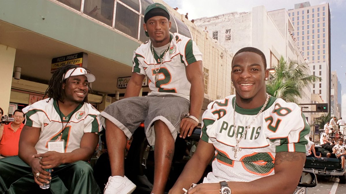 Longlived_Omar's tweet image. 2 more days until we’re back outside 🤫 LACE YA BOOTS UP! #GoCanes #CFBPlayoff 🙌🏾🟠🟢