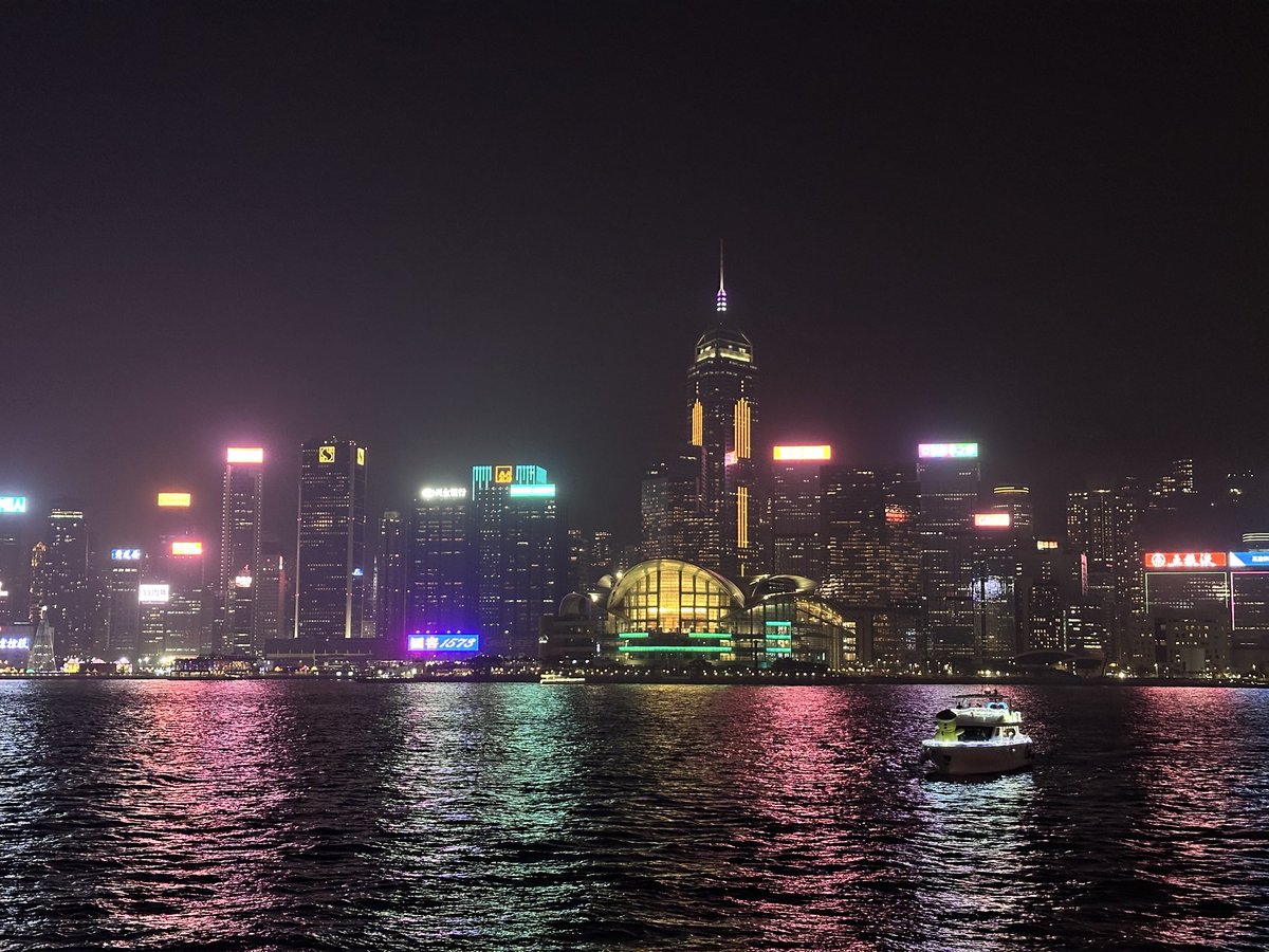 Blooprint tweet media