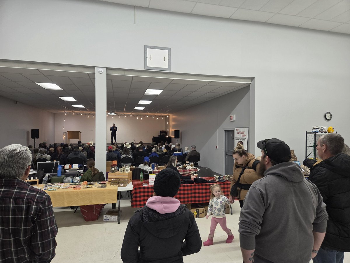 The Hamlet of Buck Creek with a population of 107, had just under 300 signatures collected by <a href="/stayfreealberta/">stayfreealberta</a>.

In the standing room only event with <a href="/PardyBruce/">Bruce Pardy</a> and <a href="/NadineWellwood/">Nadine Wellwood</a>, there were several great questions about what happens after the Yes vote.

It was very exciting.