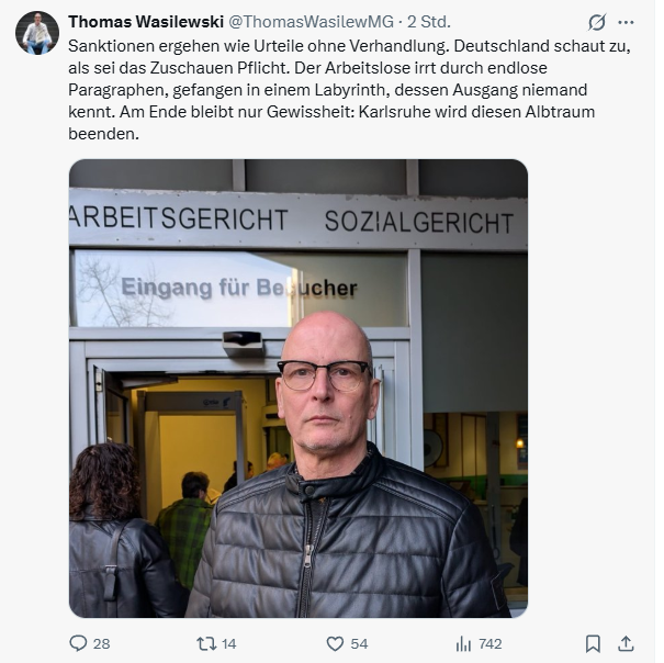 ThomasBrenner19's tweet photo. @ThomasWasilewMG zum Glück war ich niemals in einer Gewerkschaft. https://t.co/zEtWH9pUBP