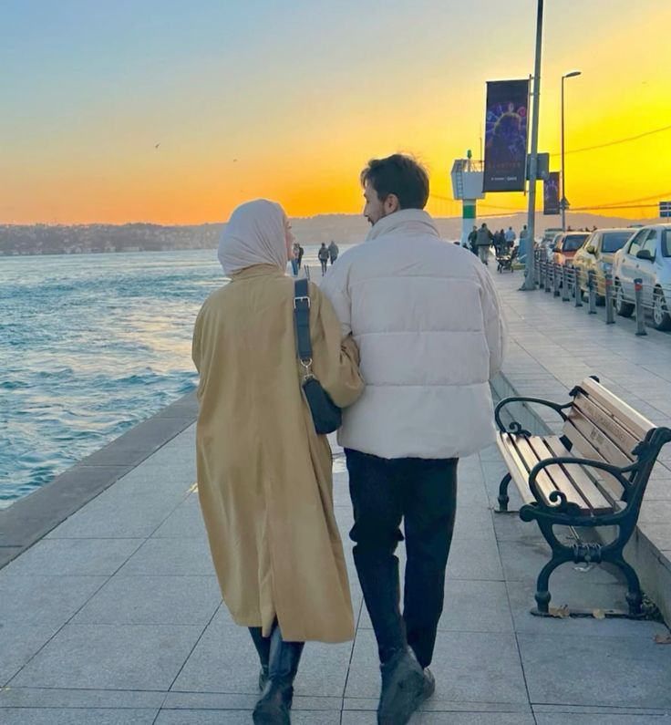 نتمشي؟
لآخر العمر؟