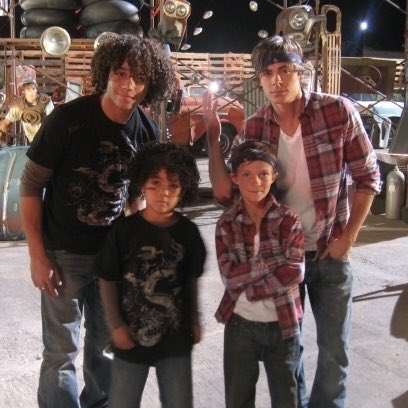 solelynostalgia's tweet image. GETTING READY                TO MAKE HISTORY