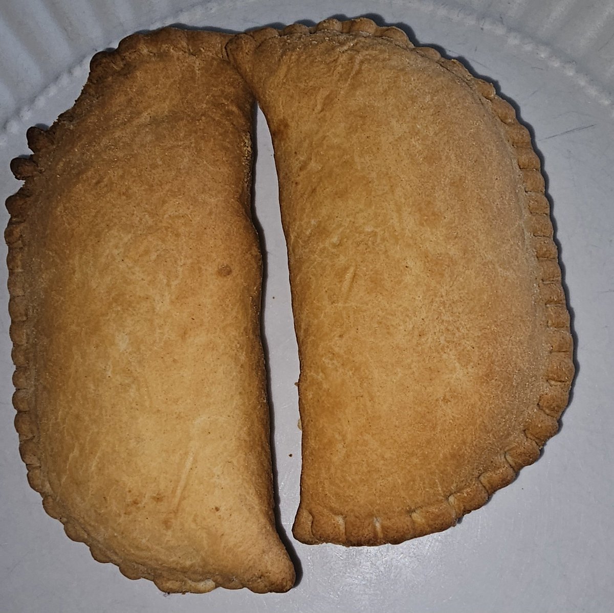 DerboPhoto's tweet photo. @PizzaPops cook up absolutely perfectly in the #NinjaCrispi
Tastes just like the original deep fried that I had as a kid when they were made in #Winnipeg without all the grease😃 https://t.co/T7ihxhrXQo