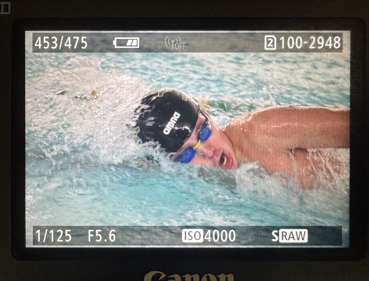 StXTigerSwim's tweet image. A Quick Look at St X’s 200 Free Relay #ChipsCam