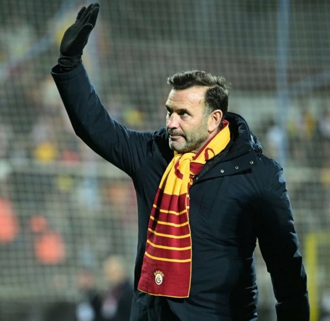 Burası Galatasaray Okan hoca taraftar aylarca transfer transfer diyordu sen ise beceriksiz yönetime kalkan ettin kendini şimdi eserinizle gurur duyun sen ve yönetim bu takımı bu hale getirdiniz #yönetimistifa #TransferlerNerede