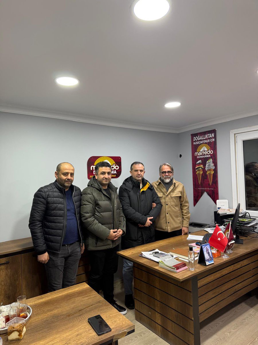 Ziyaretlerinden dolayı Sağlık Bilimleri Üniversitesi Sağlık Kültür ve Spor Daire Başkanı Halil Samuk ve Şohow marketler genel müdürü Mehmet Ali çoban kardeşlerime teşekkür ederim 
Rabbim güzel dostların eksikliğini göstermesin..

<a href="/hsamuk/">Halil Samuk 🇹🇷</a>