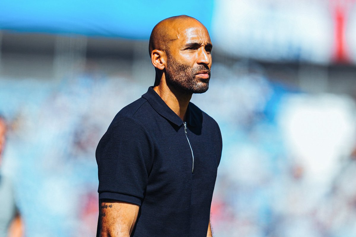 eflpublished's tweet photo. Huddersfield Town are reportedly set to sack manager Lee Grant following his sides loss to Burton Albion this afternoon 📉 Via | @SportsPeteO 

The club are currently sat 6th in League One and are 10 points outside the automatic promotion places ⛔️

#HTAFC https://t.co/9IrFkcPLxf