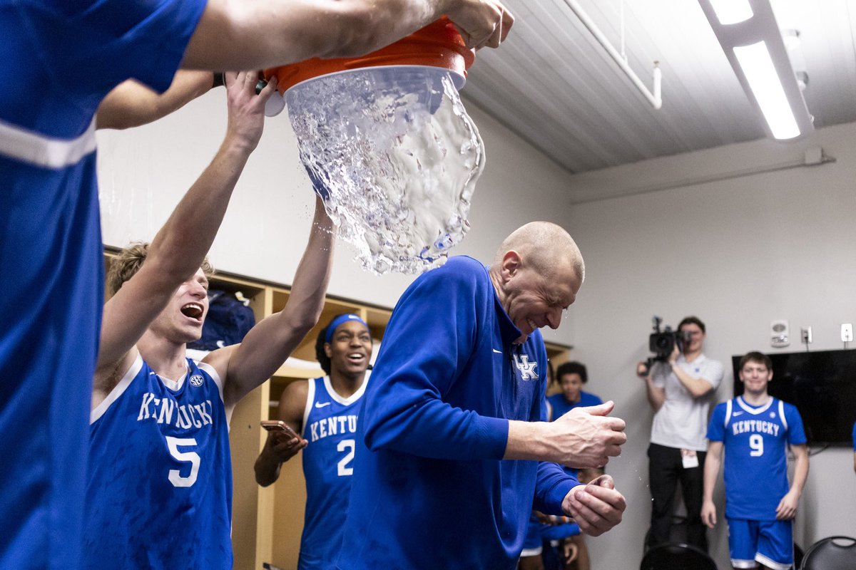 chet white tweet media