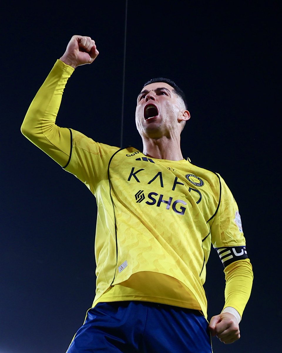 Cristiano's tweet image. Proud of this team. We did what we needed to do 💪⚽ Thank you to the fans for supporting us all the way!