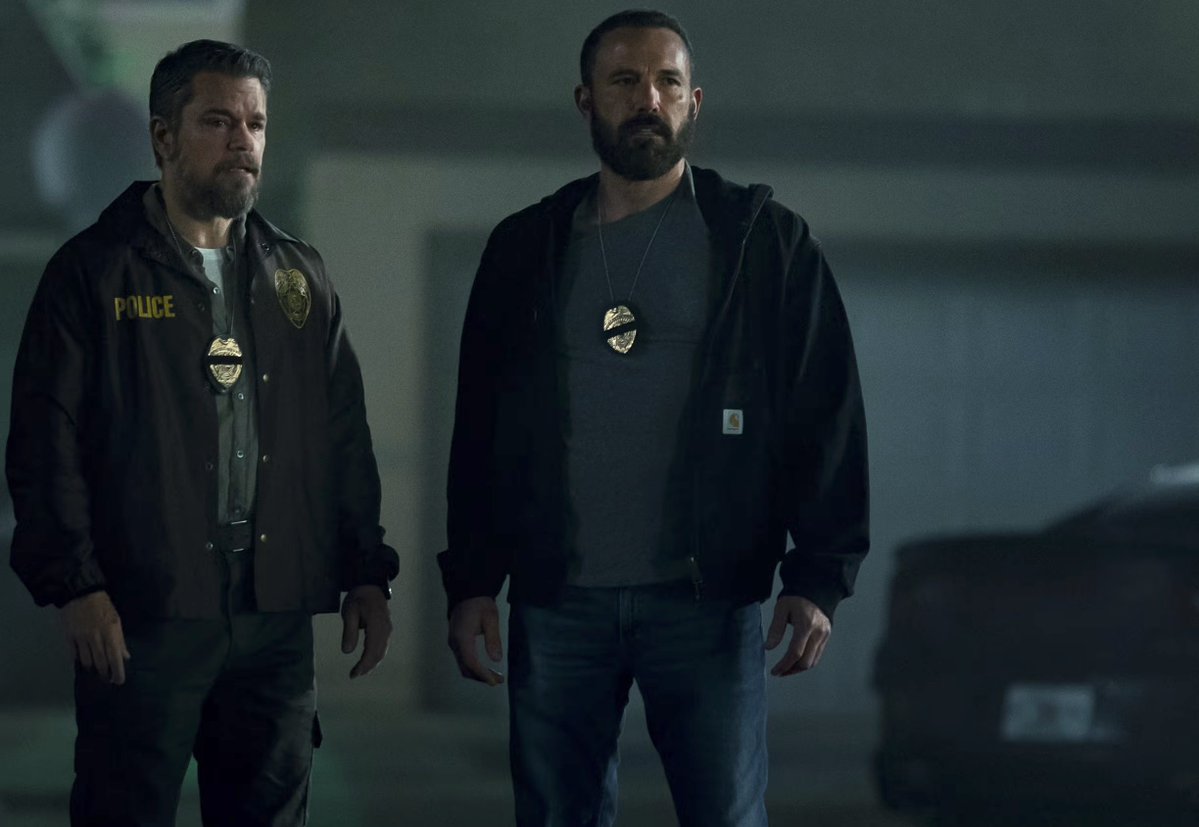 Darren_Mooney's tweet image. Y'know, if I were Netflix and buying a major studio and trying to convince people I was going to release movies in theatres.

And I had a new movie starring Ben Affleck and Matt Damon, and a Best Supporting Actress frontrunner.

I would, like, maybe put that movie in theatres.