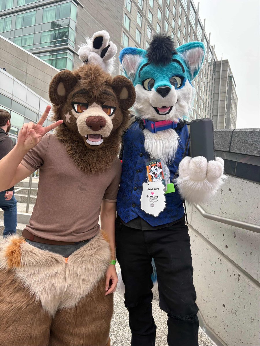 PHOTO WITH THE BOOFERS!! ^^🐻ANE!! SO GLAD TO MEET YAH