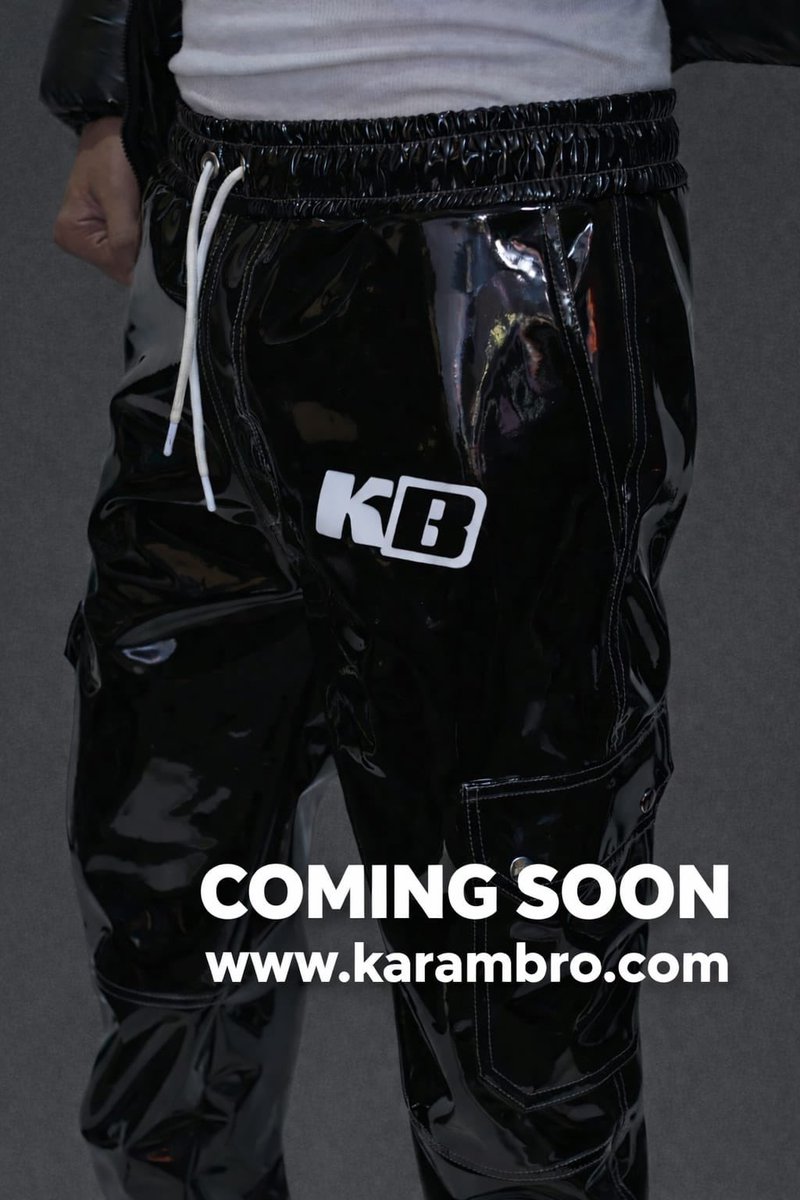 OWN THE NIGHT

#KBAfterDark

#OwnTheNight
#KaramBro
#KBFashion
#KBStreetwear
karambro.com