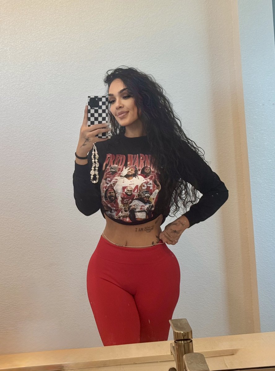 EvaLaMorte's tweet image. How you feeling, Faithful? 
#FTTB