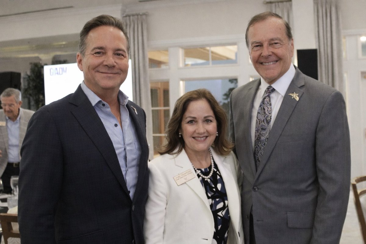 Thank you to Linda Oberhaus, CEO of the Shelter for Abused Women &amp; Children, for putting on such a wonderful Gentlemen Against Domestic Violence event at Grey Oaks. It was a meaningful evening with a moving local speaker who was trafficked herself. I love supporting this