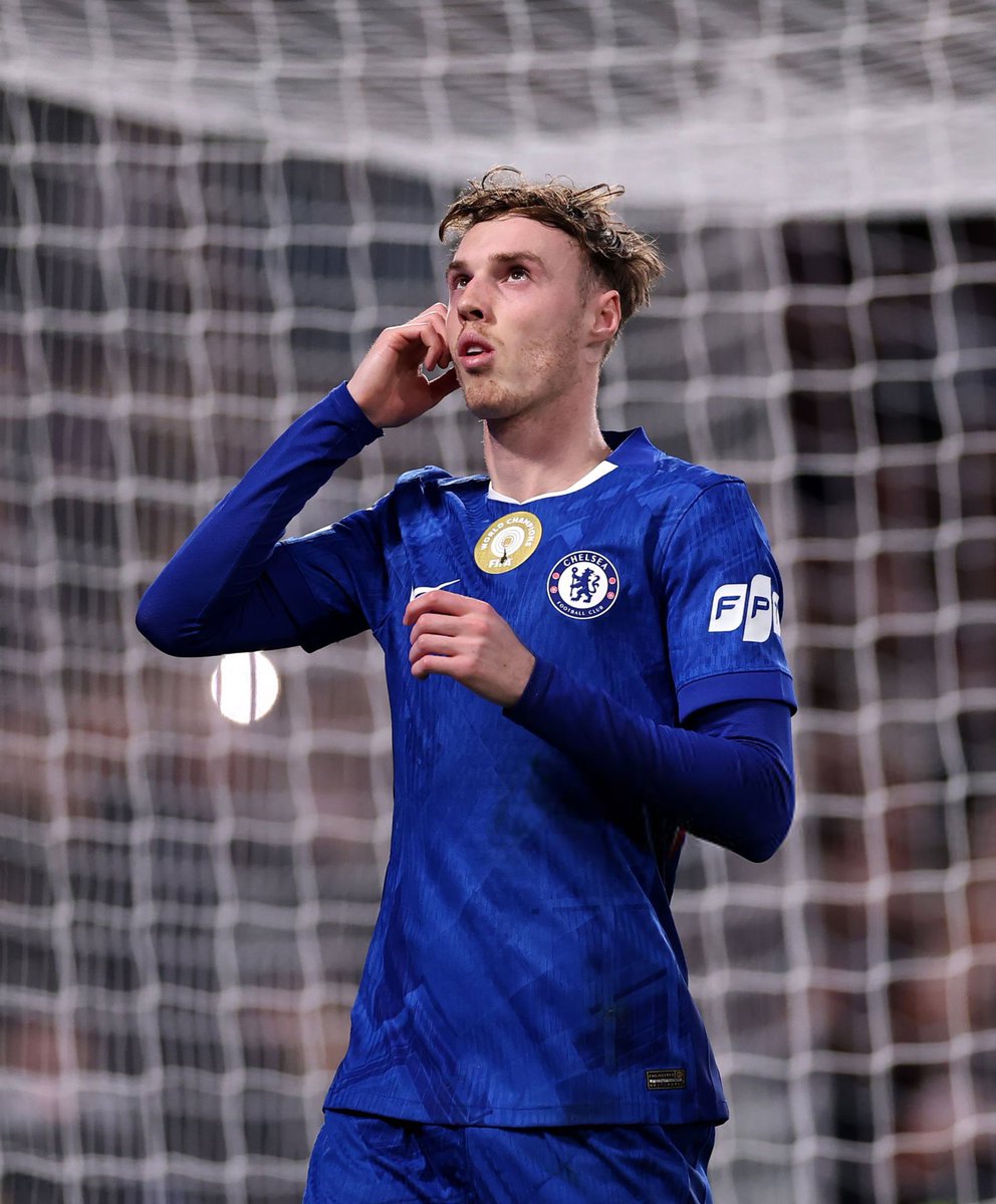 ENZOIZU's tweet image. 📢🚨 The “low block test” came early in the Liam Rosenior era, and #Chelsea just passed it.

Brentford away from the chaos merchants, organised, stubborn, and exactly the kind of game that used to drag us into a 0-0 or 1-1 spiral. Today we didn’t chase perfection. We chased…