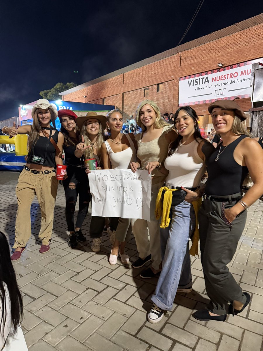 NikiNikitaLiana's tweet image. Jesús María /// Centroamericanización