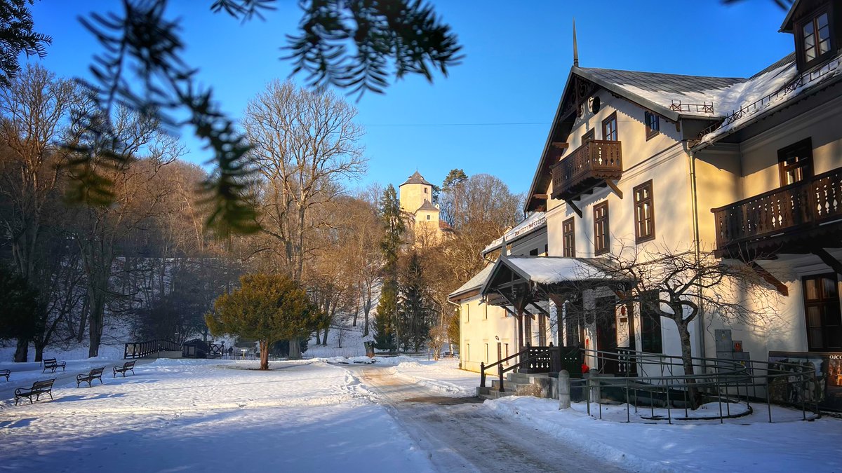 Ojców.pl tweet media