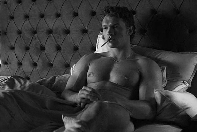 mirthglow's tweet image. 