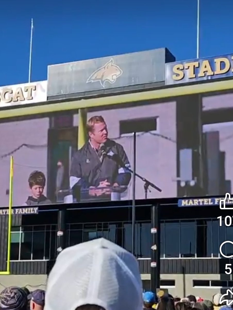 greninger_r's tweet image. MT Sen. Tim Sheehy speaking at FCS Football  Championship celebration at Bobcat Stadium in Bozeman MT. His speech:
"Eat shit, Griz!"
I'll bet your Senator isn't as cool as mine. 😜