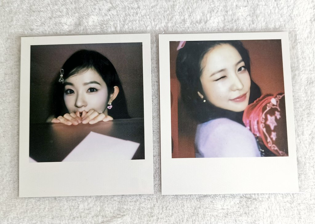 kstuffph101's tweet image. wts lfb ph

Seasons greetings polaroid set 
850 each set 

onhand
sealed
good condi
jnt 

Girls generation snsd rv red velvet Jessica taeyeon tiffany sunny hyoyeon yuri sooyoung yoona seohyun Irene seulgi wendy joy yeri sgs 2024 2025 2026