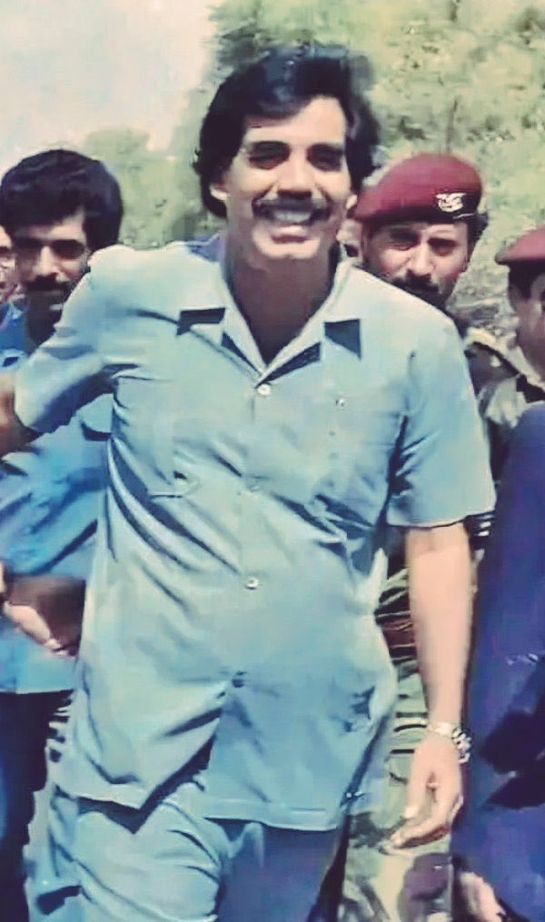 نعزي الشعب اليمني وأسرة الفقيد برحيل المناضل الوطني الكبير الأستاذ علي سالم البيض، الذي ارتبط تاريخه بالتحولات الكبرى في البلد، وبمشروع كان يتطلع إلى بناء يمن موحد، مستقل، قوي وعادل لكل اليمنيين.