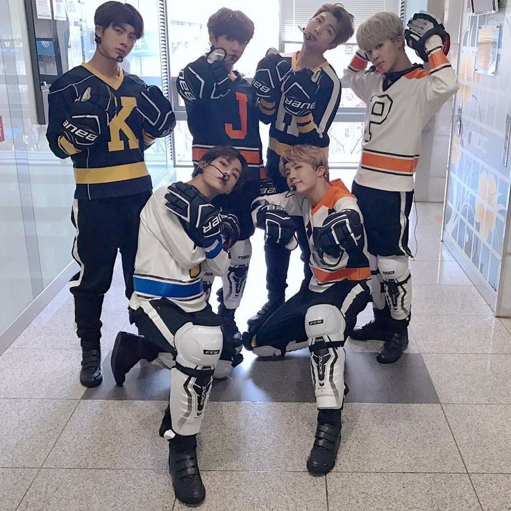 deepslowpanic's tweet image. heated rivalry.