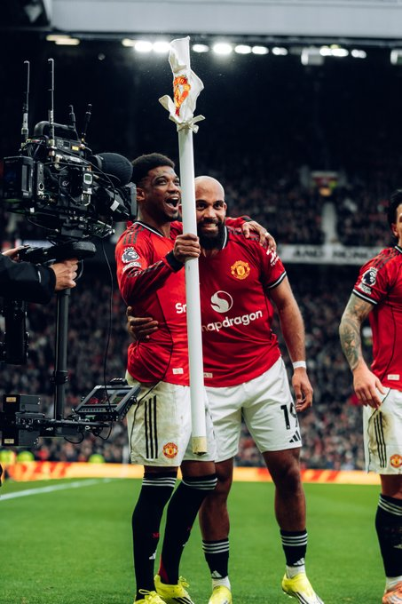 manutdonx's tweet photo. https://t.co/d8MDgD7J9P
