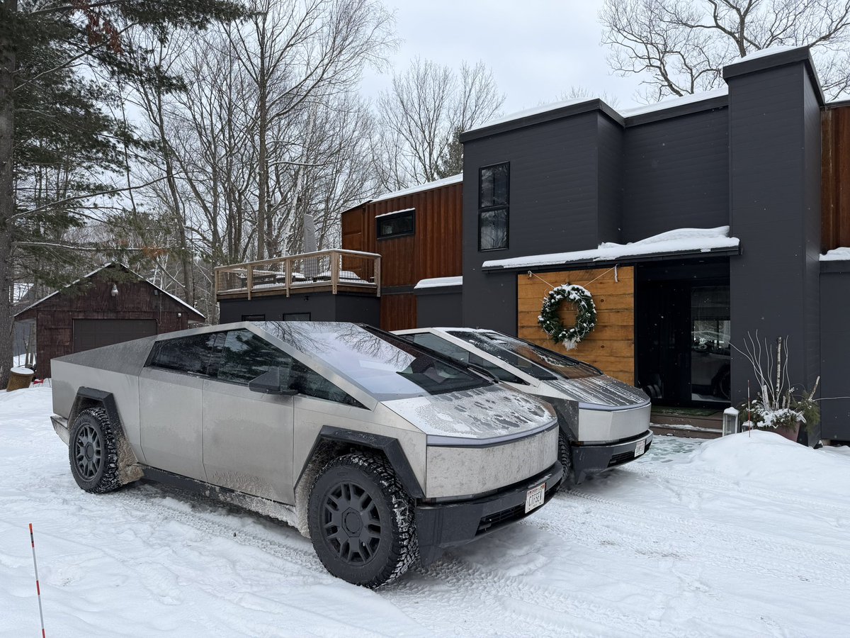 ekberg_mike's tweet image. Twinning