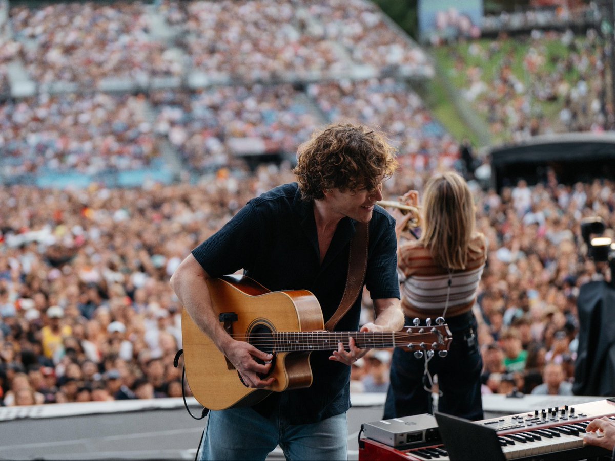 Vance Joy tweet media