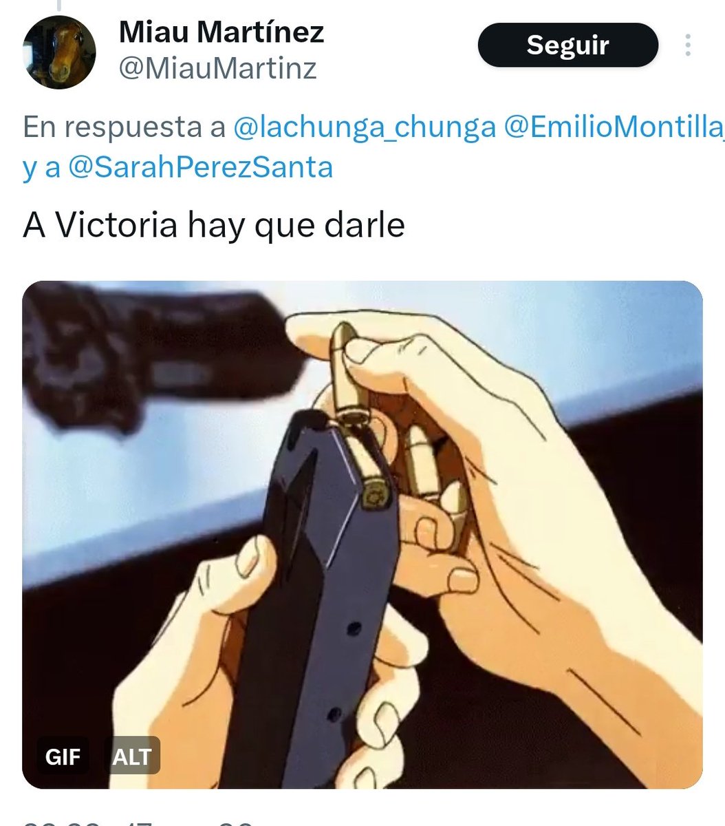 lachunga_chunga's tweet image. Este sujeto quiere vuestra atención para enseñaros el cargador con el que quiere darme. 
Dadle cariño, ya sabéis. 
Dejo la captura también, por si borra.