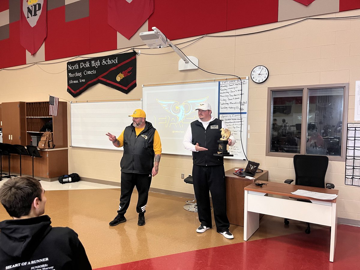 npboystrack's tweet image. Gretna East NE High Schools Dana Jansen &amp;amp; Shawn Blevins with a great presentation on dealing with Club sports in season!