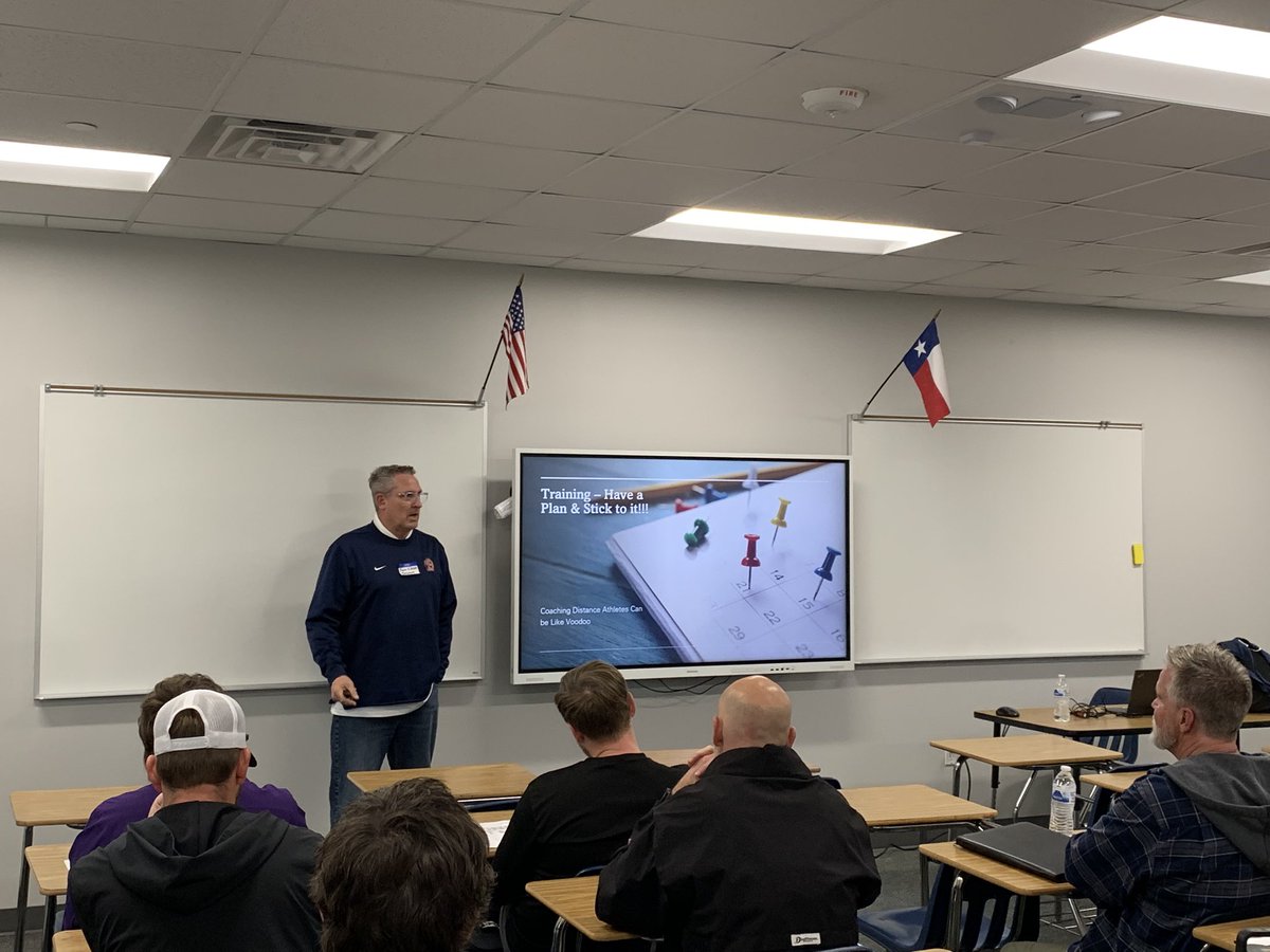 Lone Star Athletics Coaches Association tweet media