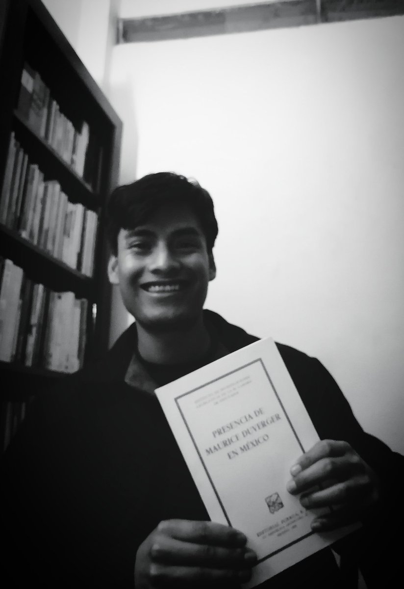 📚 Una de las obras que se pueden encontrar en la investigación politólogica mexicana es sin duda la interesante visita de Duverger al país.

Título: Presencia de Maurice Duverger en #Mexico 🇲🇽

Autor: Instituto de Investigaciones Legislativas - Porrúa
#hablemosdecienciapolítica