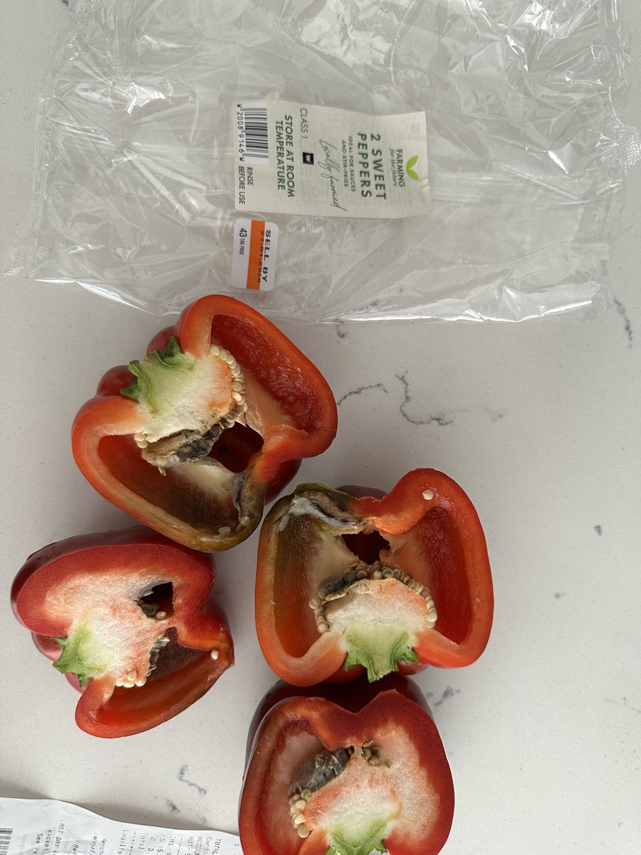 TheVandaliser's tweet photo. @WOOLWORTHS_SA I bought red peppers yesterday and they were mouldy inside. Photos taken on the same day of purchase. Please sort this out thanks https://t.co/vOrqiLqVLE