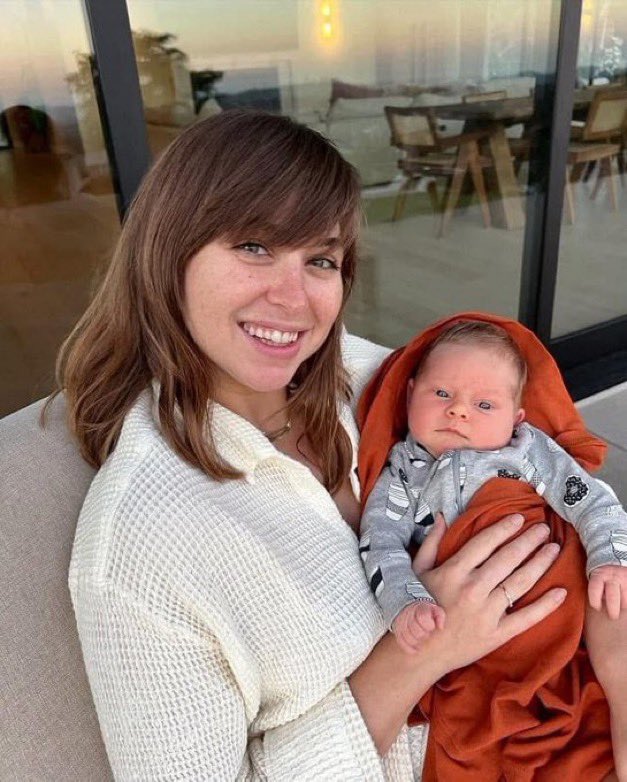 killvolo's tweet image. I’m surprised Riley Reid’s kid didn’t come out looking like Kevin 11