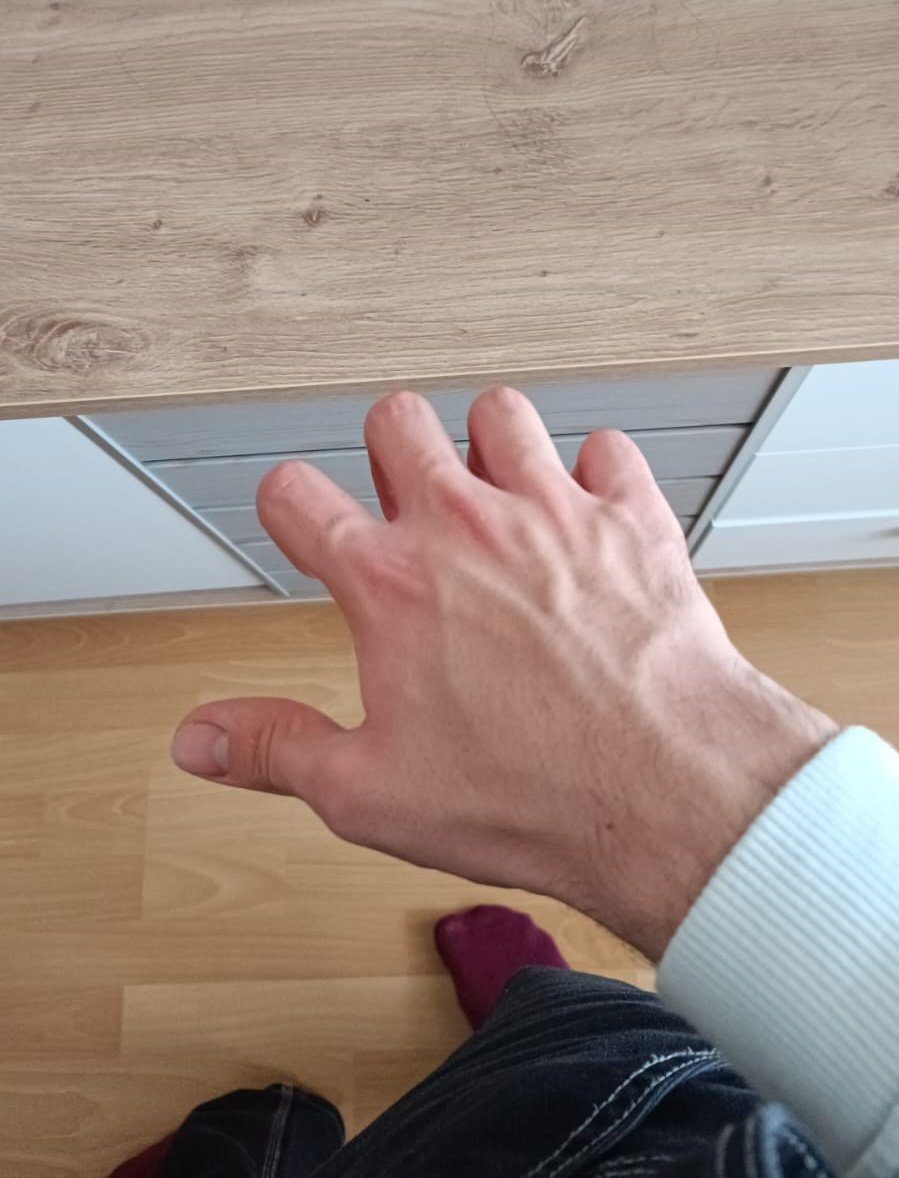 Kırmızı çorap falan desem anlardım el ne demek