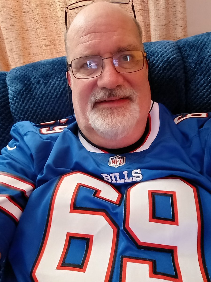 Rockin the Reid today. Go Bills! <a href="/SnapFlow69/">Reid Ferguson</a>