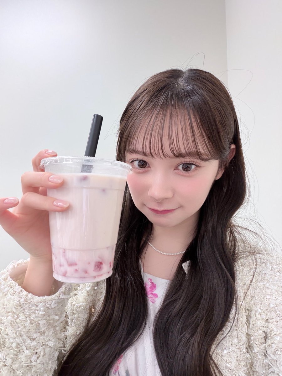 おはようございます☁️ 握手会2日目！ 本日も有明GYM-EXさんでお待ち