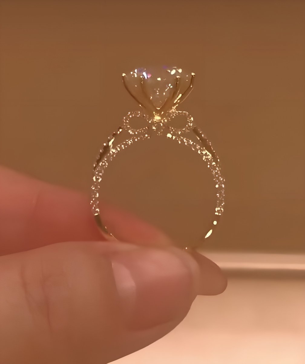 Ohlala's tweet image. 