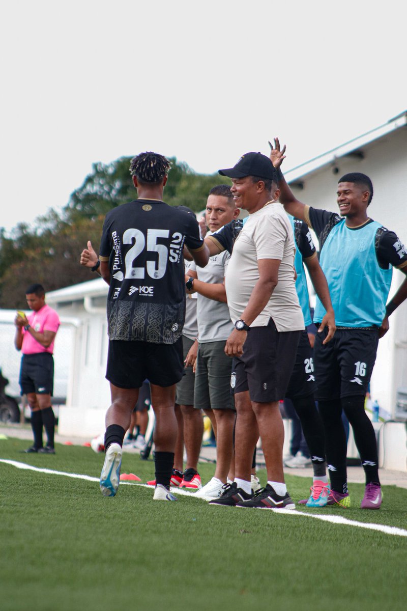 Davis Contreras 🐎🌪️

#EstoEsCAI