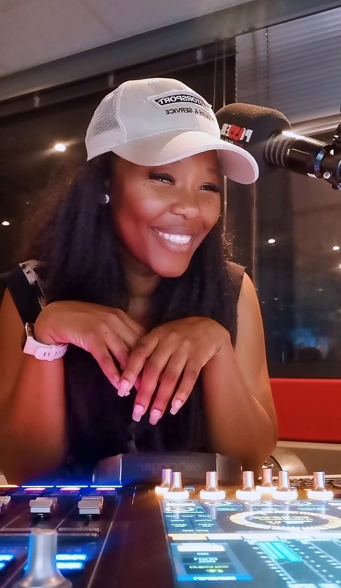 RadioRoyalty tweet media