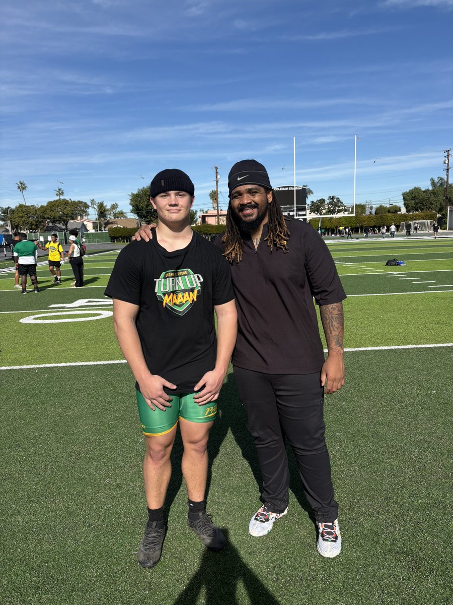 Itstdub3's tweet photo. 2028 @CooperHaydock 6’2-240  DL PROSPECT  will be having a lot of attention on him  ! Will be a Top DL in the State !!  Working along side Fresno state Alum Tyrone Sampson 2023. https://t.co/U1FtFHgV3j