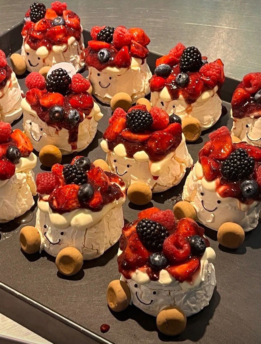 food aesthetic tweet media